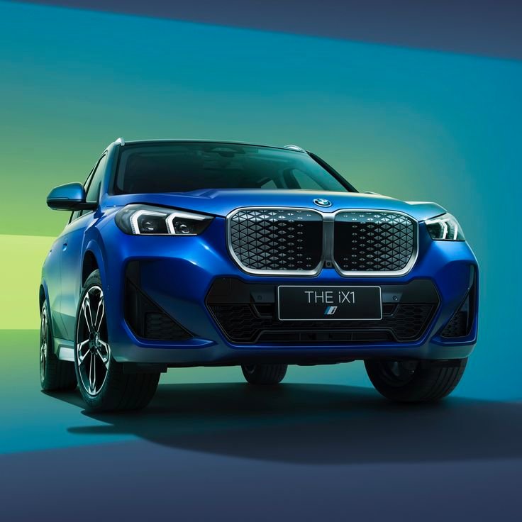BMW iX1